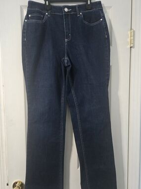 Classic Dark Blue Women's Jeans - Comfortable Bootcut